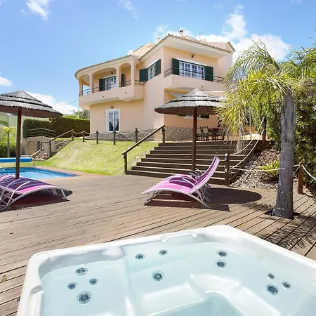 Villa Arade Riverside